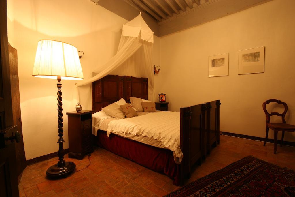 Chateau Rosans Bed and Breakfast Rum bild